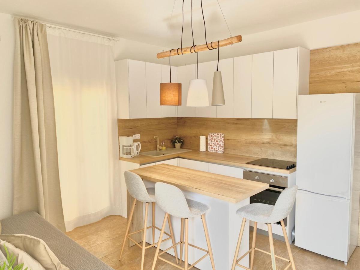Mamma Mia Apartments-City Center Hvar Town Zewnętrze zdjęcie