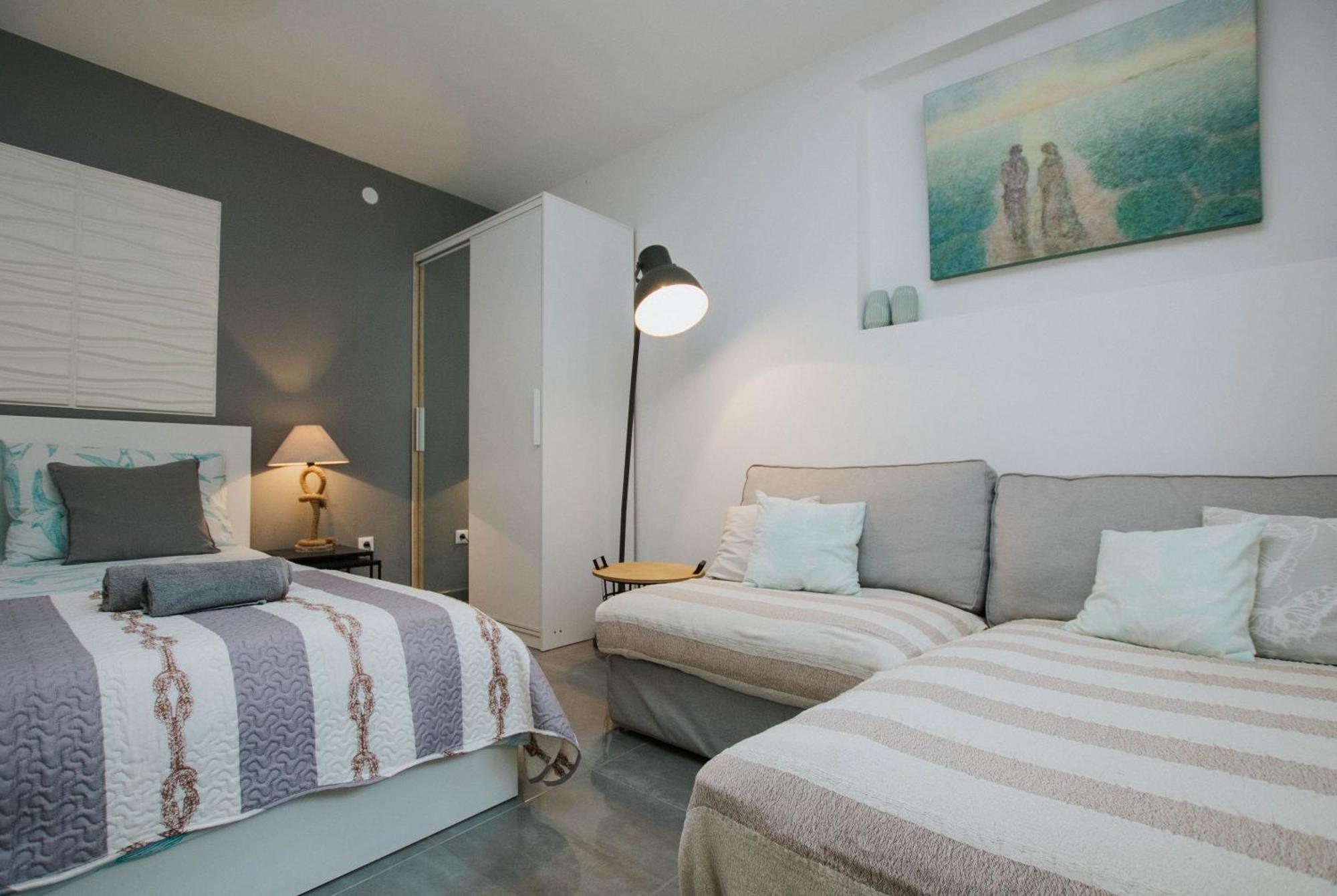 Mamma Mia Apartments-City Center Hvar Town Zewnętrze zdjęcie